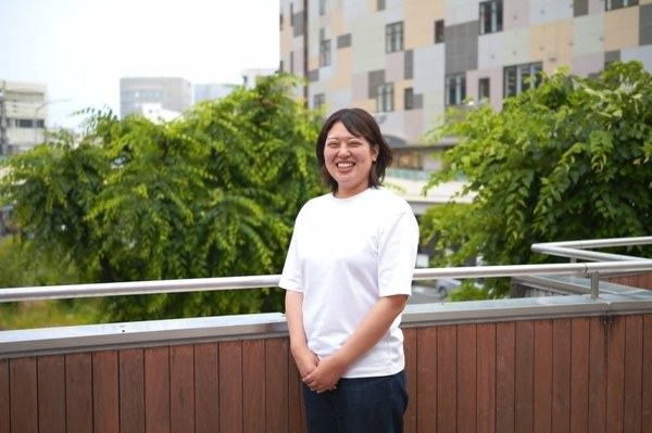 藤野荘子氏